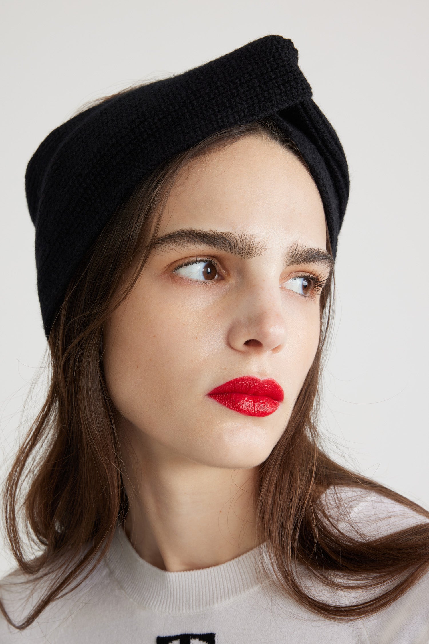 Patou - Turban headband in sustainable wool and cashmere - Black - Black sustainable wool and cashmere headband. Twist at the front.
