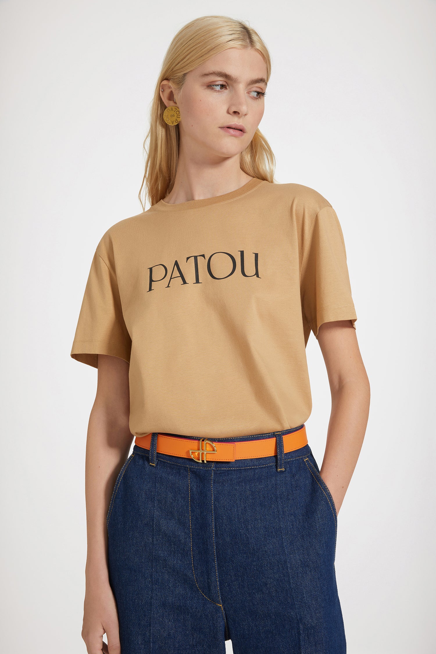 Patou - JP belt in leather - Bright Orange - A staple accessory, but make it iconic.Bright orange leather belt. Partly crafted using unique materials sourced from unused high-quality leather hides. Reversible style. Gold-tone JP buckle. Adjustable design. Push stud fastening.Size S (maximum length): 85 cmSize M (maximum length): 90 cmSize L (maximum length): 100 cm