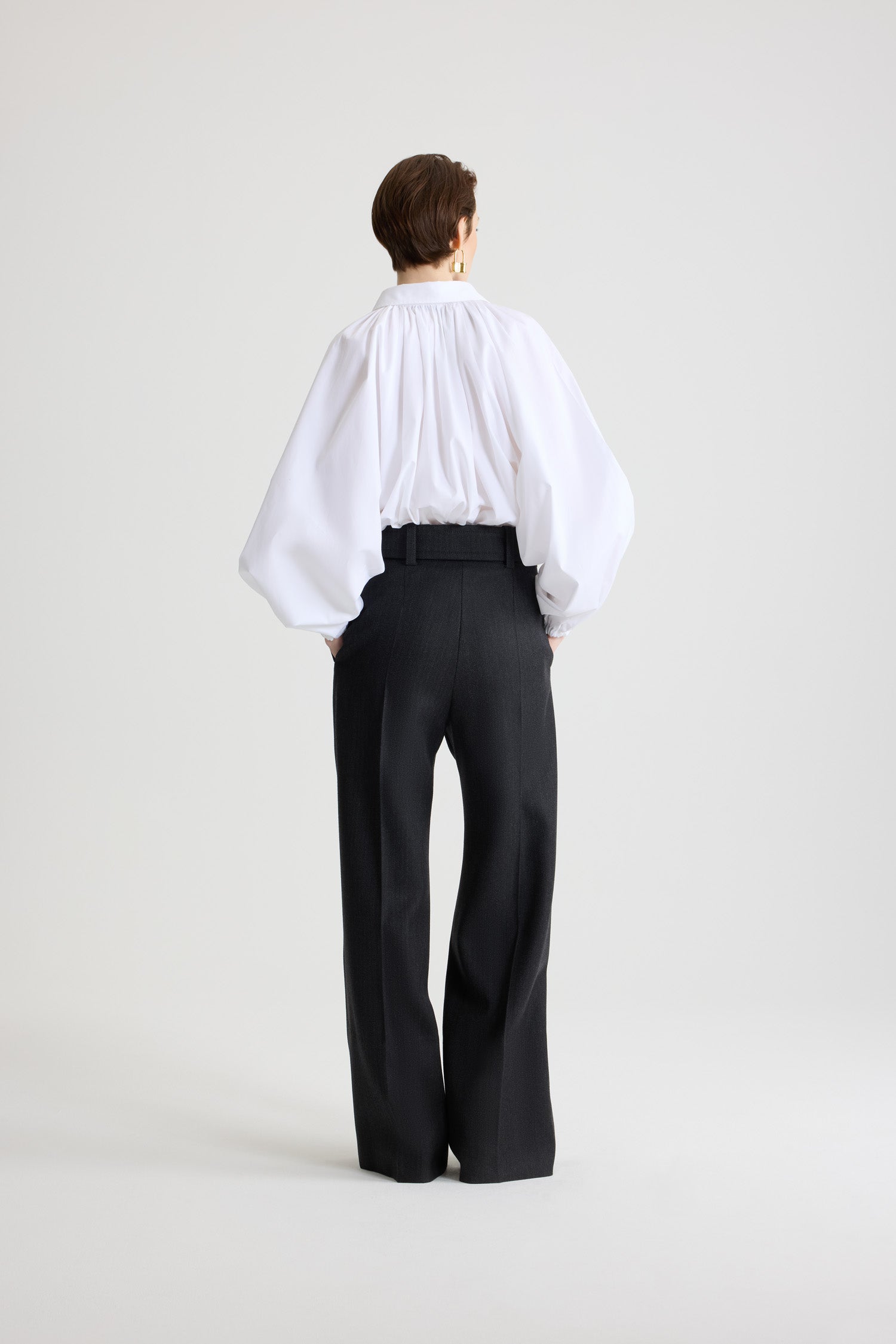 Patou - Bubble blouse in organic cotton poplin - White - White organic cotton blouse. Volume silhouette. Slightly cropped length. Classic shirt collar. Concealed button front fastening. Balloon sleeves with elasticated cuffs. Bubble hem.
