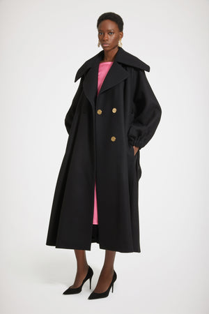 Oversized statement coat in wool-blend felt