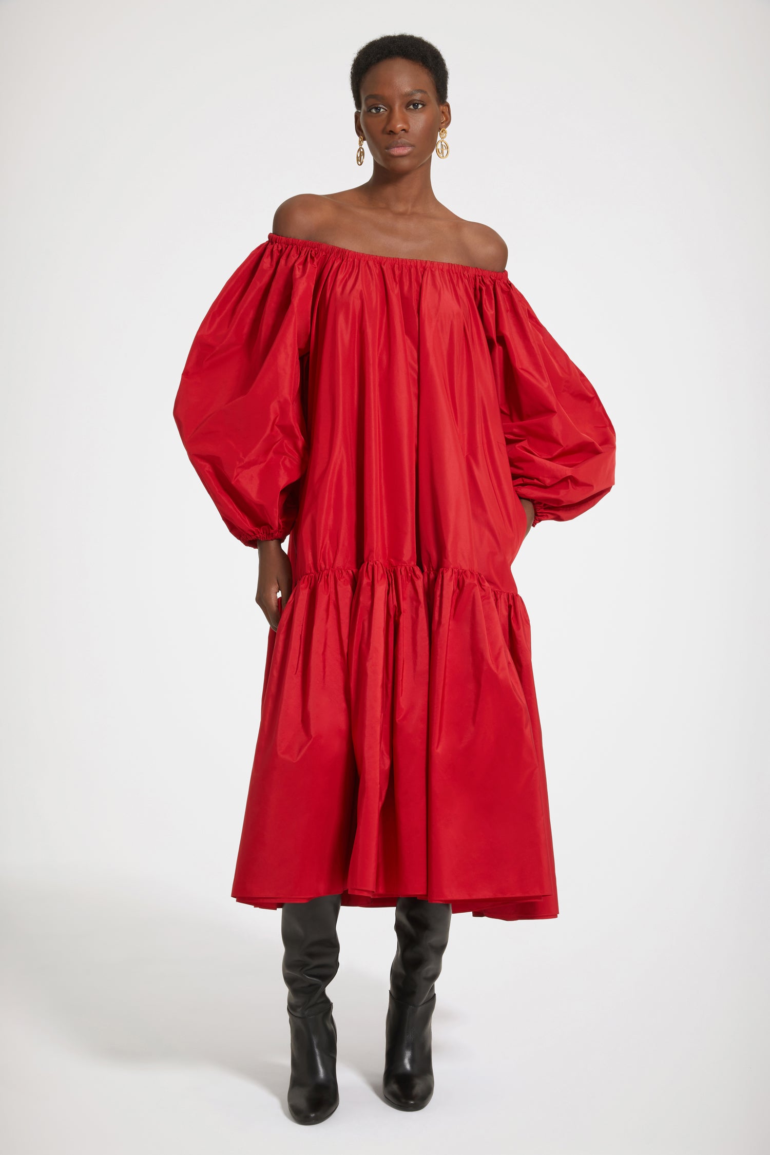 Patou - Off-the-shoulder maxi dress in eco-friendly faille - Lipstick Red - Va-va-volume.Lipstick Red recycled faille dress. Maxi length. Off-the-shoulder elasticated neckline. Volume sleeves with elasticated cuffs. Removable belt at the waist. Pockets at the sides. Tiered skirt.Voluminous dress.