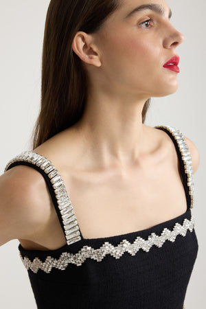 Robe décorée de strass en tweed de coton