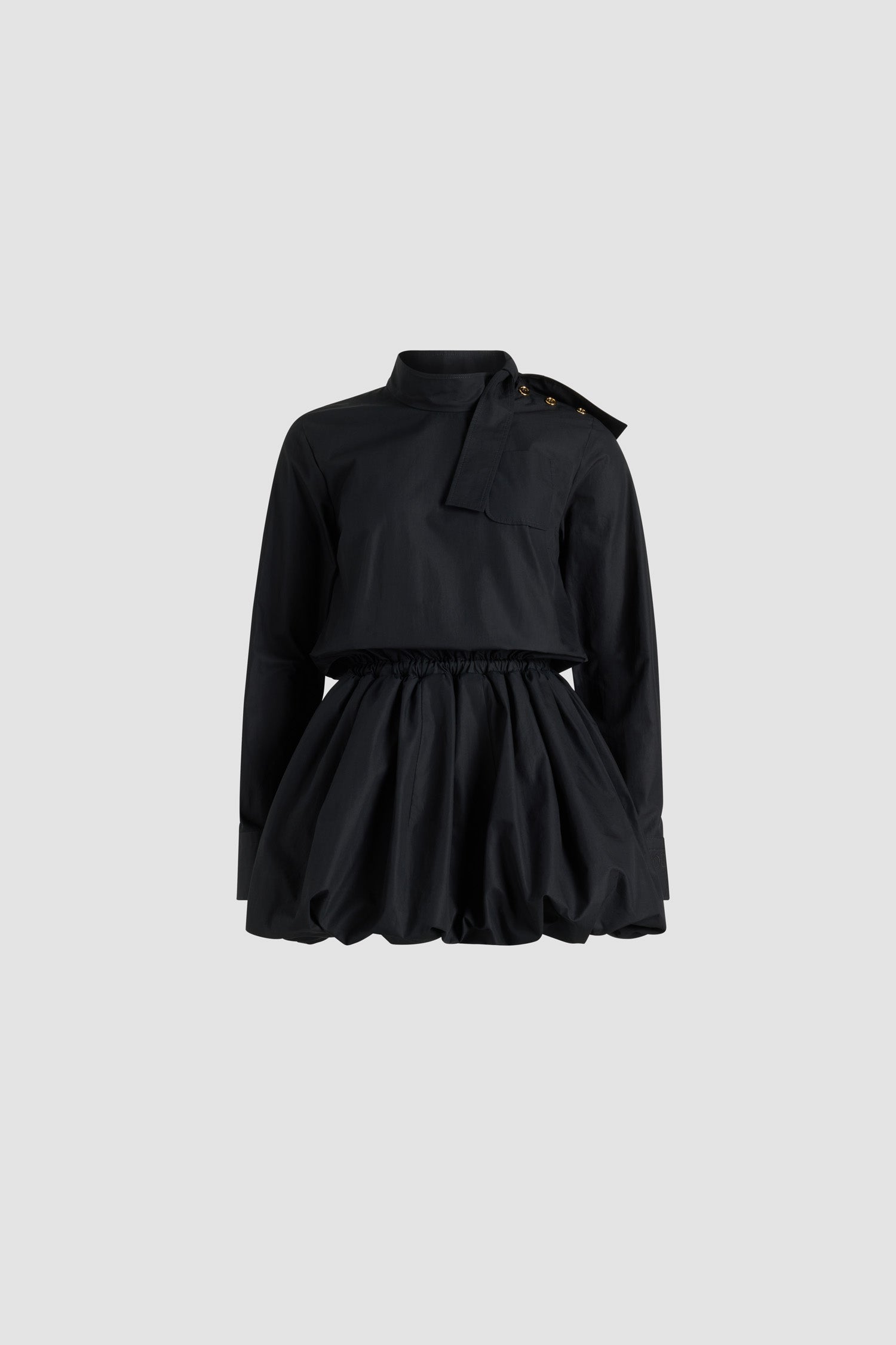Patou - Bubble mini dress in organic cotton poplin - Black - Black organic cotton poplin dress. Short length. Scarf collar. Gold-tone JP monogram-engraved buttons on the shoulder. Chest patch pocket. Elasticated waist. Embroidered Patou logo on the left cuff. Buttoned cuffs. Pockets at the side. Bubble hem.