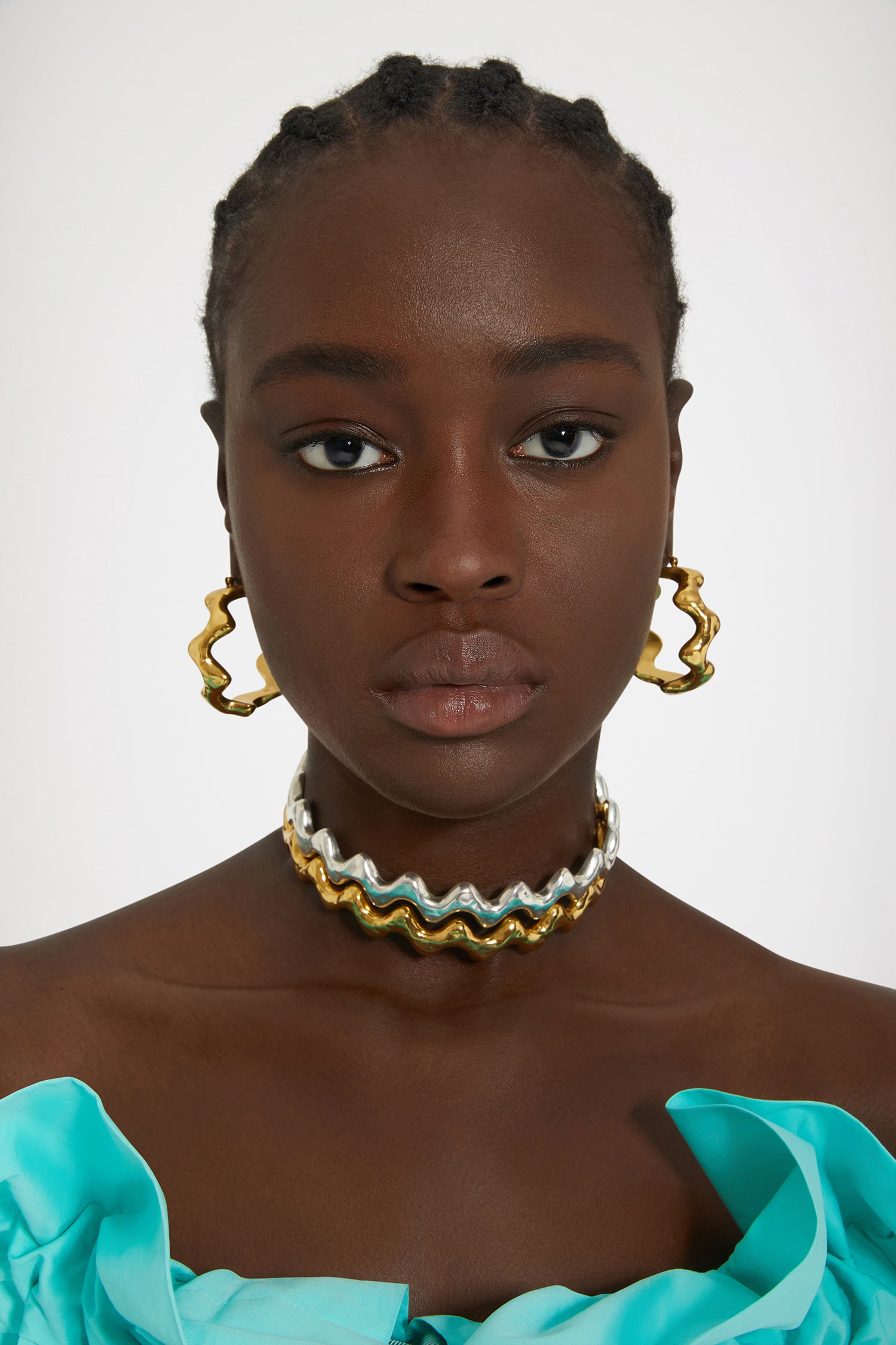 Patou - Wave choker in silver-plated brass - Silver - Like catching waves at golden hour.Silver-plated brass choker. Wave design.
