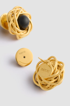 Boucles d'oreilles nid en laiton doré et résine