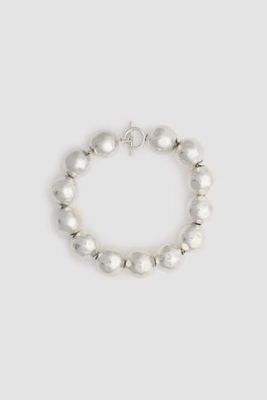 Collana con sfere martellate in ottone argentato