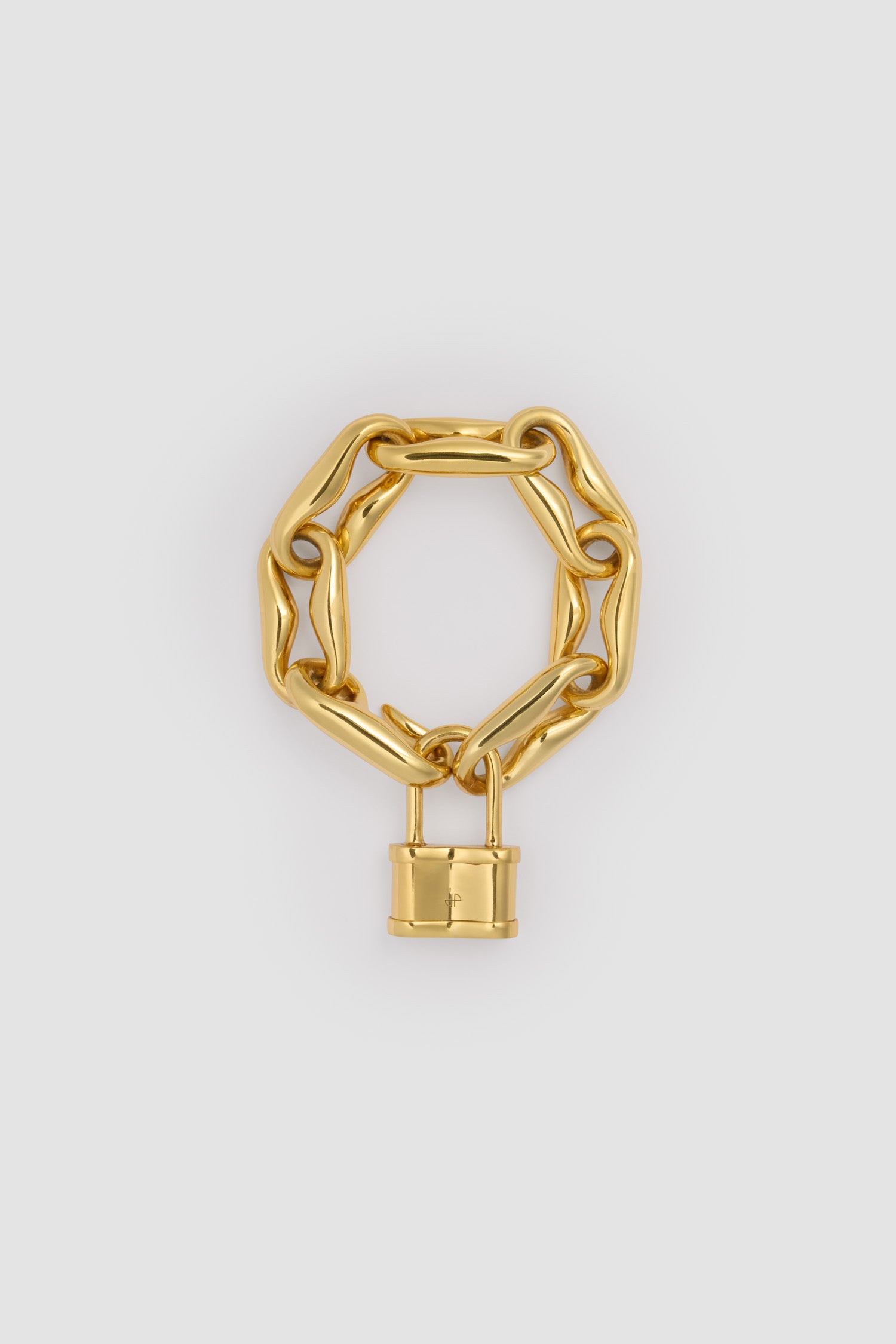 Patou - Vorhängeschloss-Armband aus vergoldetem Messing - Gold - Armband aus vergoldetem Messing. Kettendesign mit Vorhängeschloss-Verzierung. Patou Logo- und JP-Monogrammgravur. Hakenverschluss.