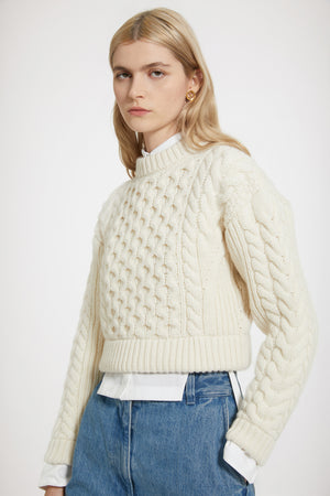 Pullover mit Zopfmuster aus Wolle und Kaschmir