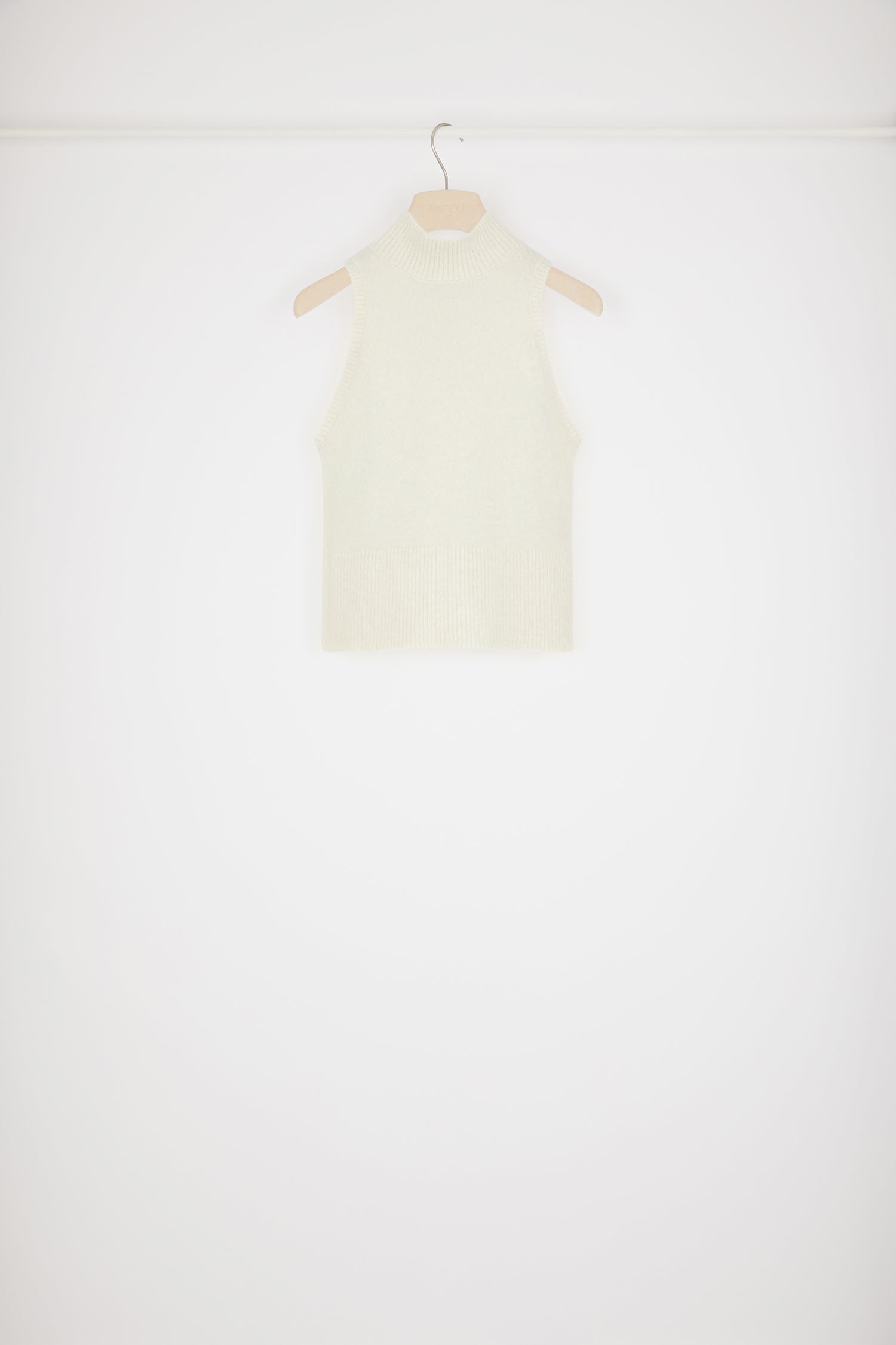 Patou - Sleeveless top in sustainable alpaca blend - Avalanche - Happy in alpaca.Avalanche white baby alpaca blend top. Fitted silhouette. Sleeveless style. High neck. Ribbed collar, armholes and waist.Close-fitting style.