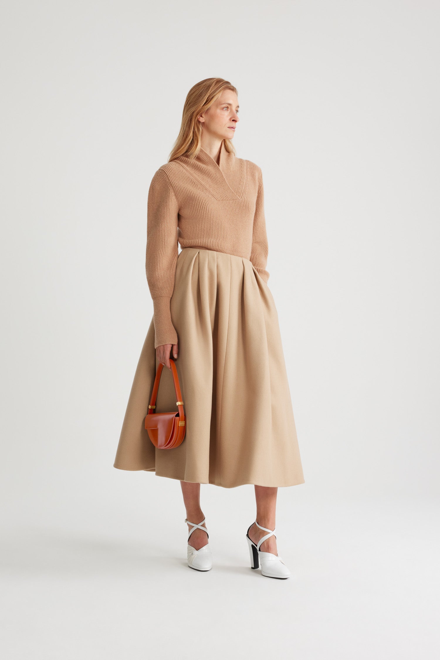 Patou - Wrap collar jumper in sustainable wool and cashmere - Biscuit - Biscuit beige sustainable wool and cashmere jumper. Fitted silhouette. Wrap neck. V cut-out at the cuffs.This style is fitted.