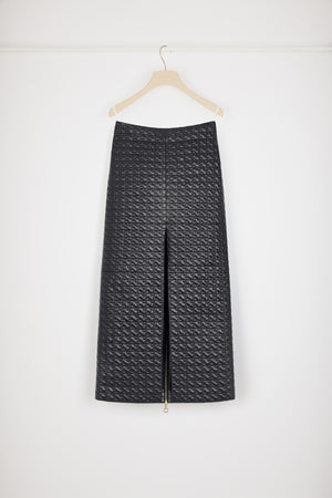 Zip-back midi pencil skirt in eco-friendly quilted nylon