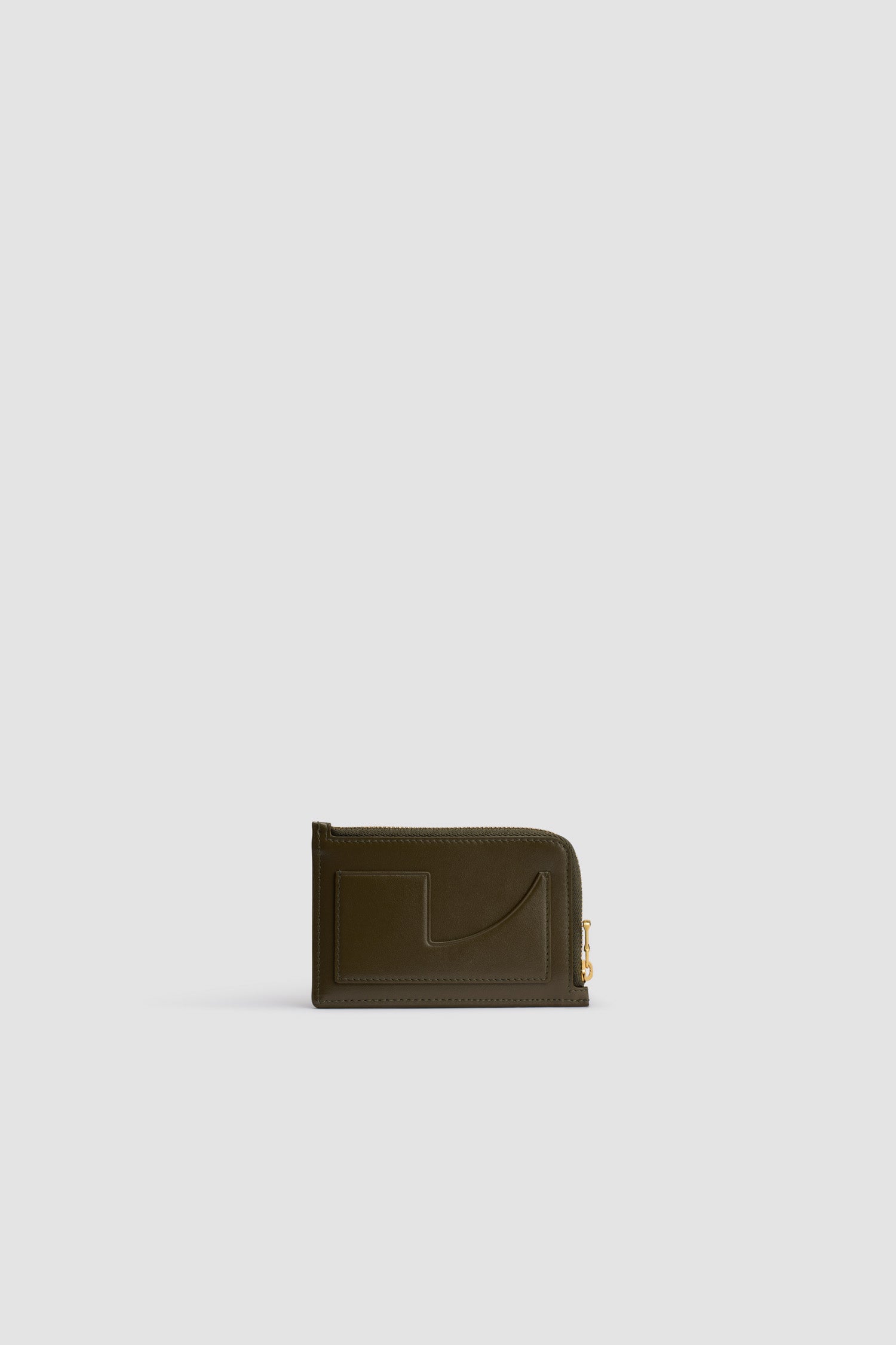 Patou - Patou coin cardholder in leather - Winter Moss - Winter Moss green leather coin cardholder. Three card slots at the front, one cut-out card slot at the back. Zipped coin cardholder. Gold embossed Patou.