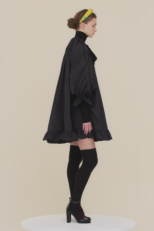 Vestito con collo a coulisse in faille ecosostenibile