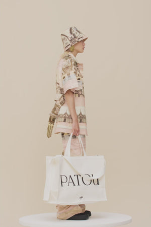 Belted short sleeve jacket in printed organic cotton and wool