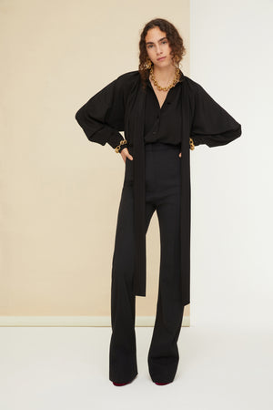 Silk lavallière blouse