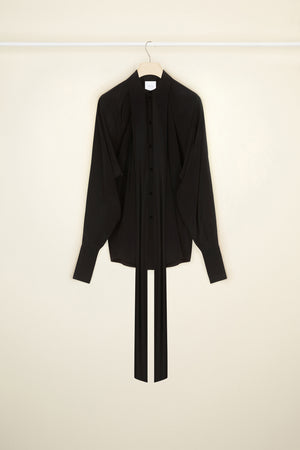 Silk lavallière blouse