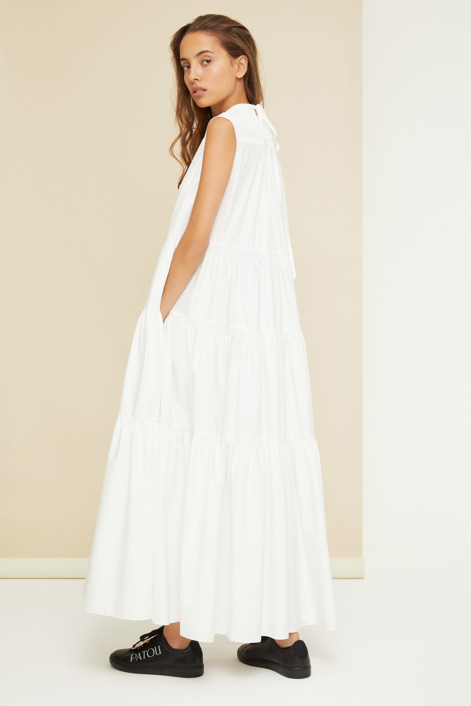 Patou - Maxi tiered dress in eco-friendly cotton poplin - White - Poplin by Patou, an inspired choice for a springtime rendez-vous.White organic cotton poplin dress. Maxi length with a voluminous tiered silhouette. Large pockets at the sides.