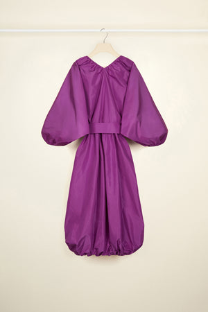 Belted maxi dress in eco-friendly faille