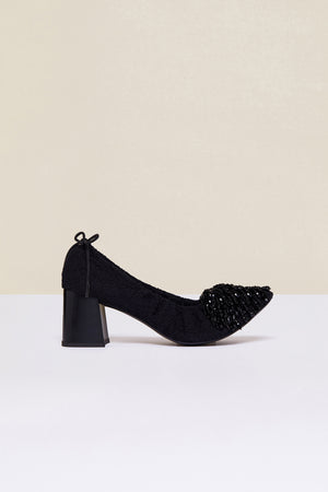 Pearl-embellished tweed pumps