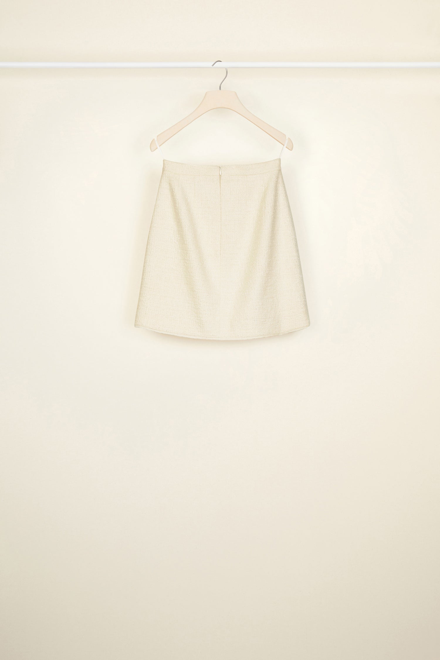 Patou - Cotton tweed miniskirt - Sand - New ways to look at tweed.Sand white cotton tweed miniskirt. Zip fastening at the back. Fully lined.