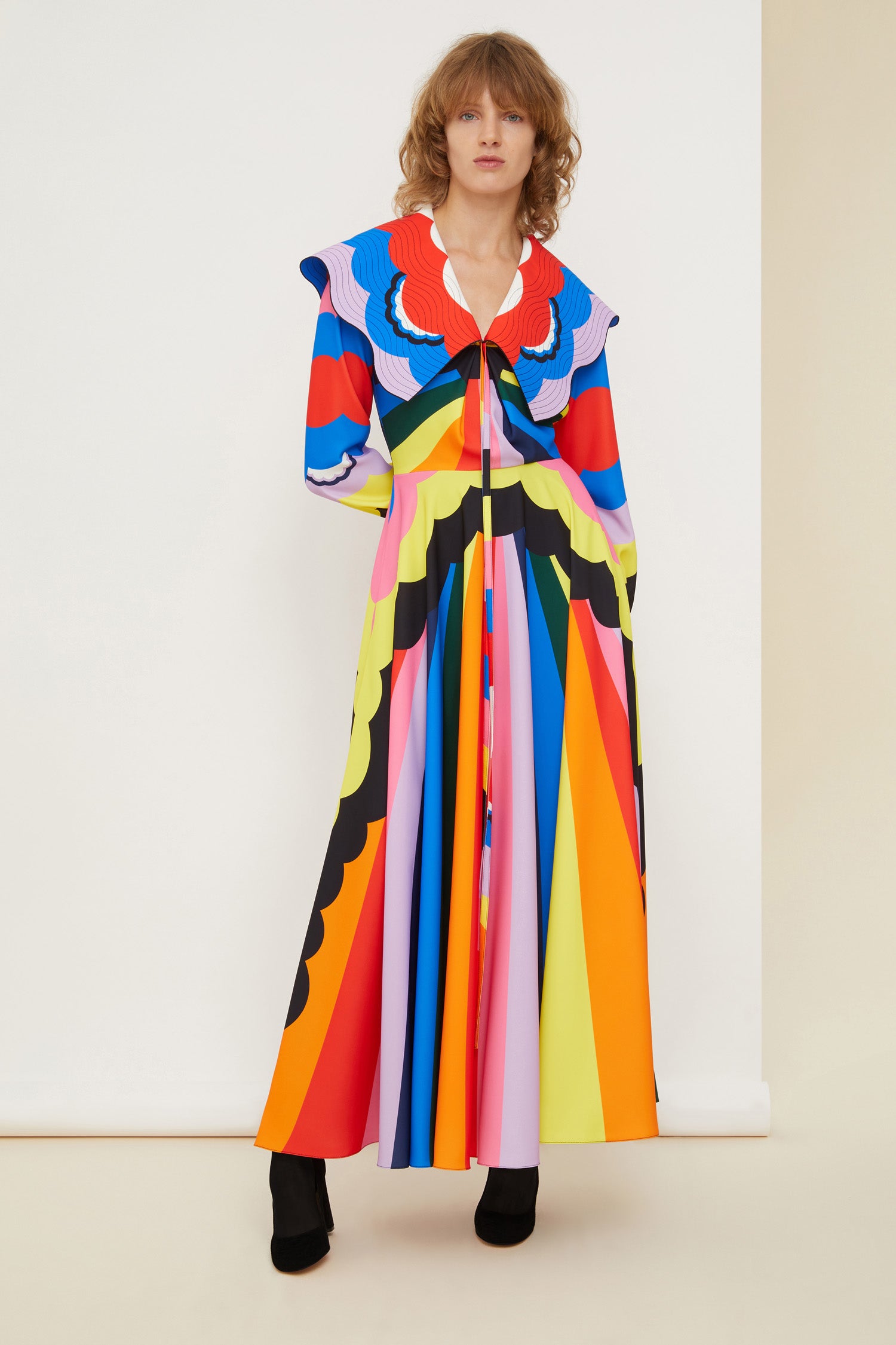 Patou - Psychedelic oversized collar maxi dress - A Psychedelic World - The Patou touch? A spectacular collar.   Multicoloured recycled cady maxi dress. Featuring Act 1’s hand-drawn psychedelic-style print. Oversized collar featuring topstitching detailing all over with tie fastening at the front. Long sleeves with topstitched cuffs fastened via engraved gold-coloured buttons. Zip fastening at the side.