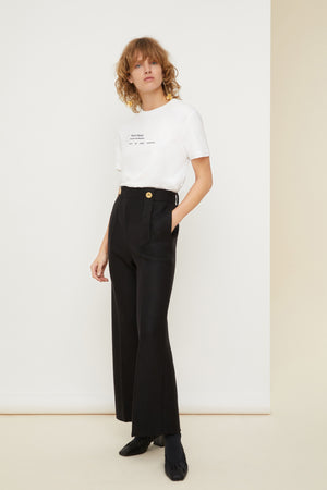 Wollhose mit weitem Bein