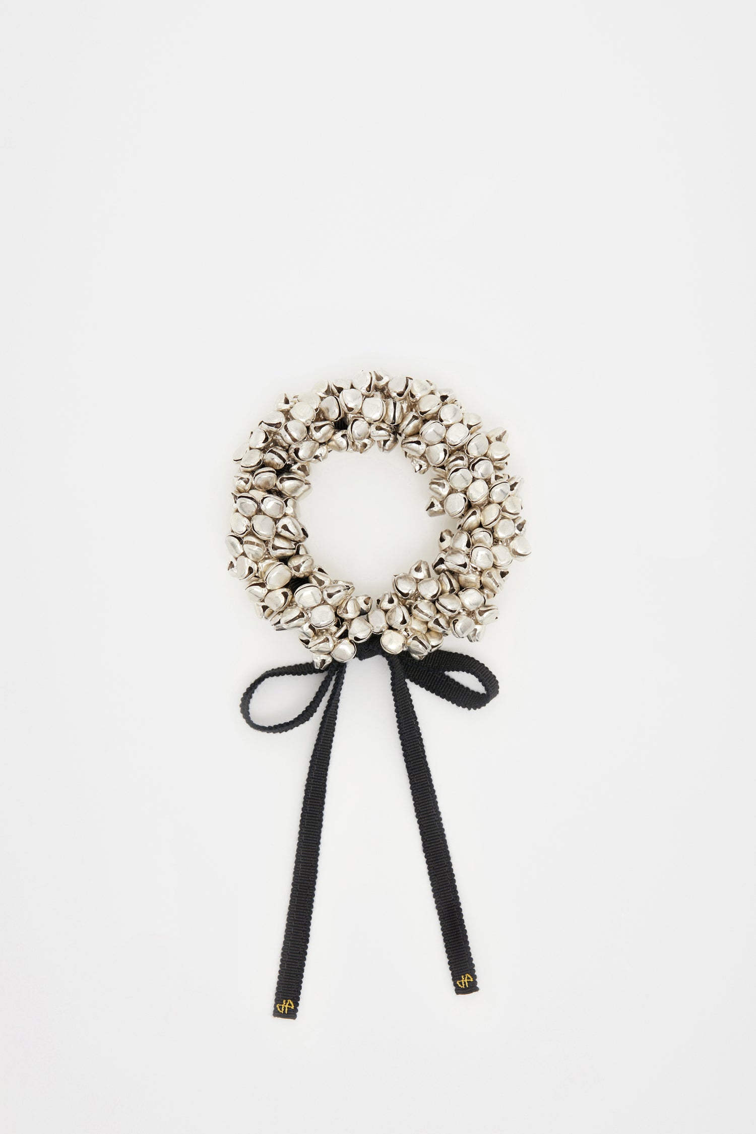 Patou - Bracelet à clochettes en métal argenté - Silver - Un bouquet de clochettes sinon rien !Bracelet en métal argenté décoré de multiples clochettes. Fermeture par liens en gros-grain avec détail de monogramme JP.