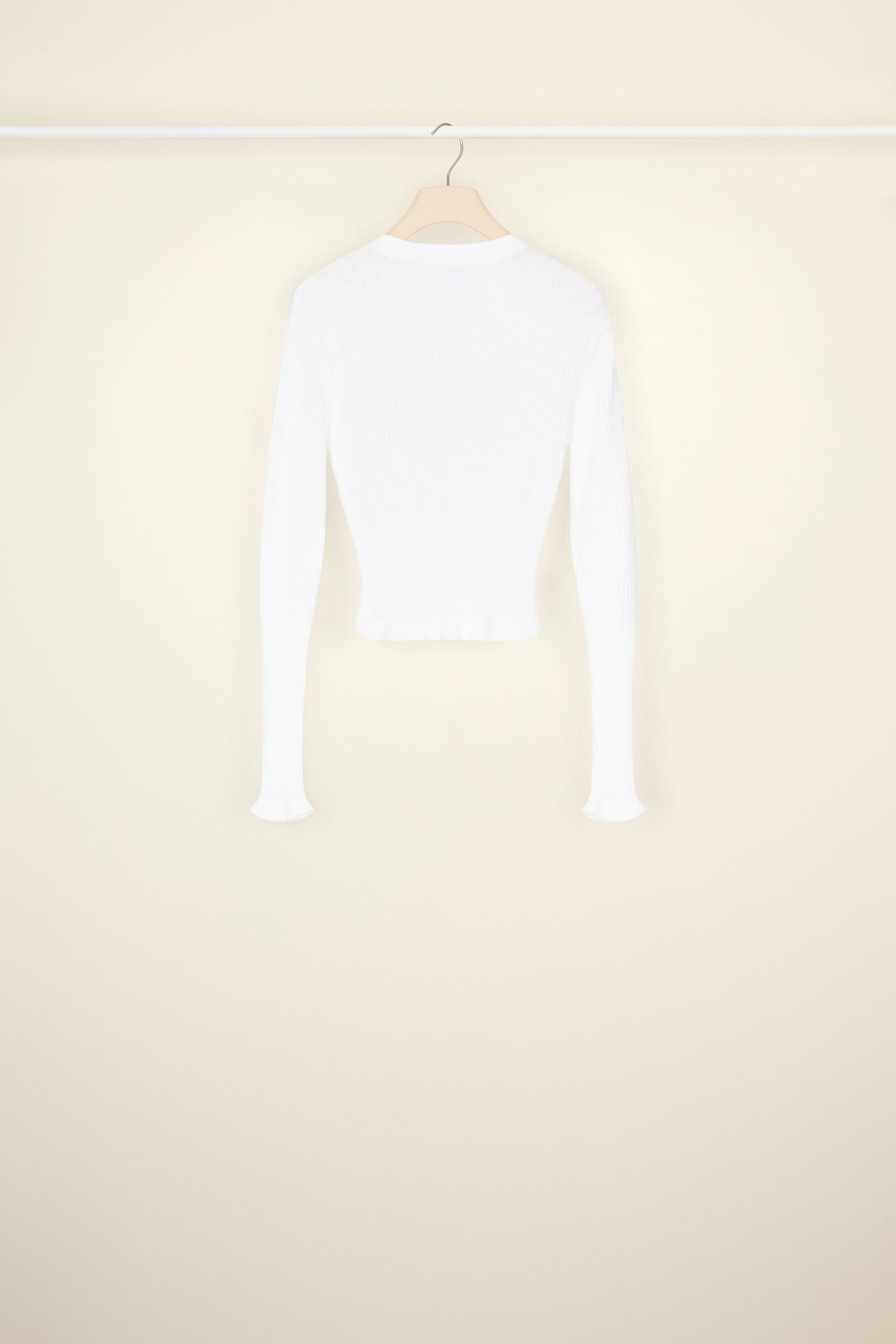 Patou - Fitted rib knit jumper in organic cotton - White - The perfect base layer to wear in every colour!White organic cotton jumper. Fitted silhouette. Rib knit style. Crewneck. Long sleeves with slightly flared cuffs. Embroidered JP logo in black at the front.