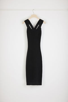 Midi-Strickkleid mit überkreuzten Rückenträgern aus Schurwolle