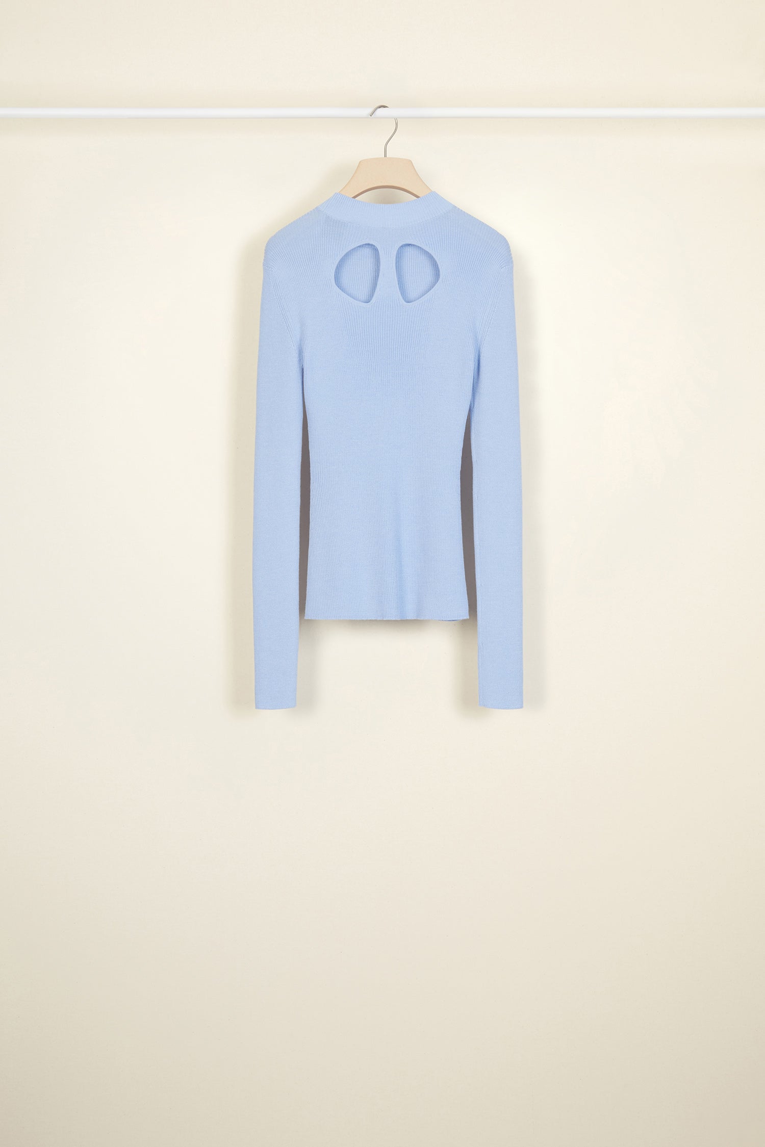 Patou - Cut-out wool and silk jumper - Blue - A wardrobe staple with a touch of skin!Blue Merino wool and silk jumper. Fitted ribbed silhouette. Round neckline. Signature cut-outs at the back.