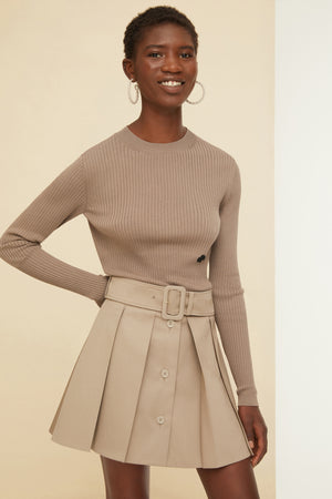 Belted pleated mini skirt in organic cotton