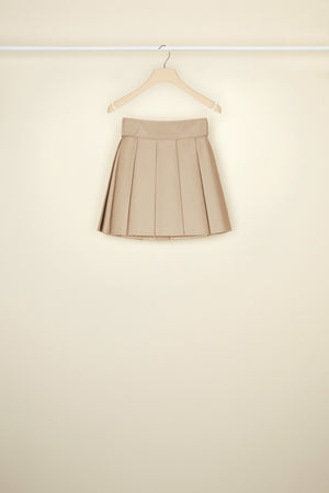 Belted pleated mini skirt in organic cotton