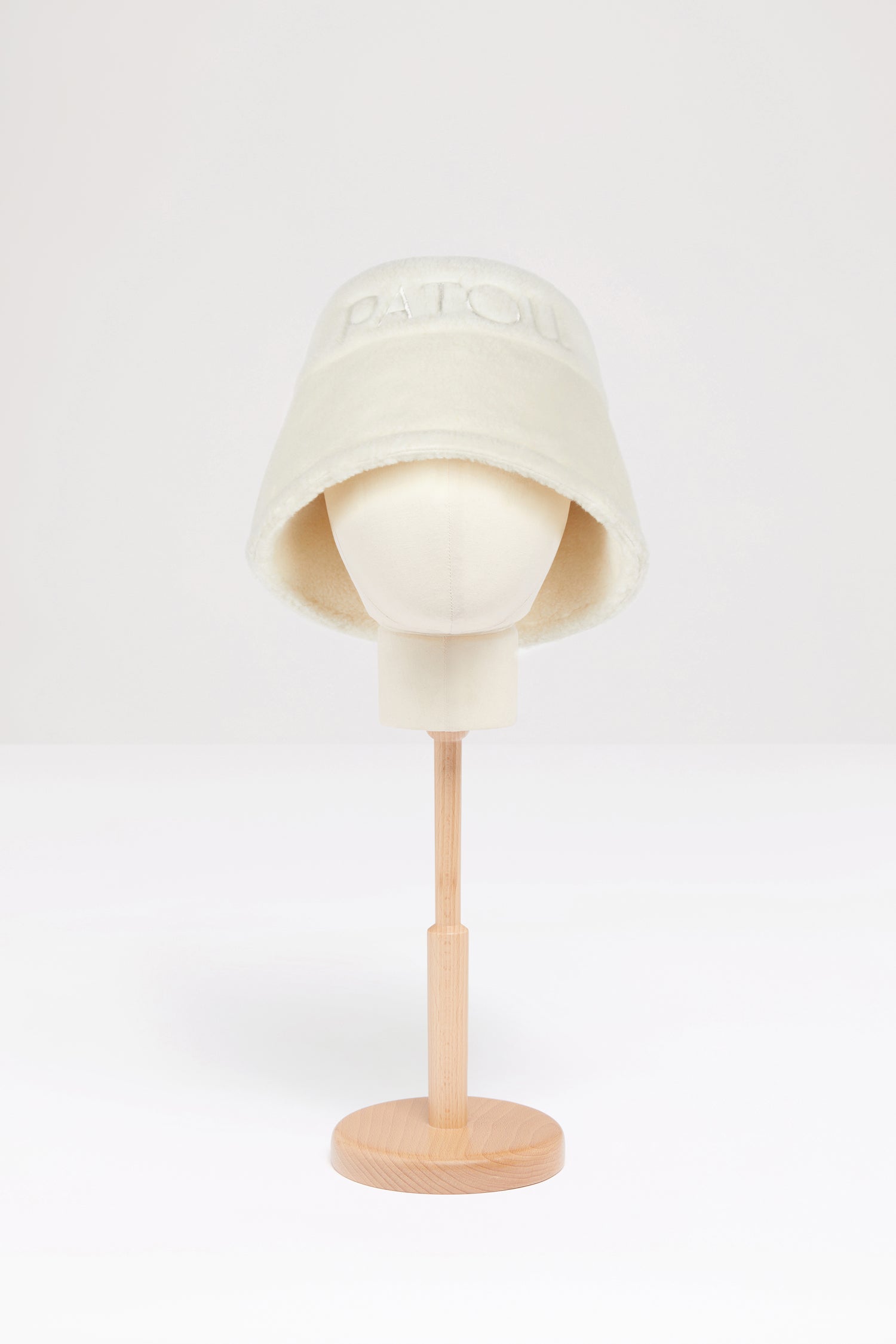 Patou | フェイクシアリング製パトゥ バケットハット