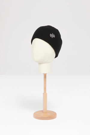 JP beanie in sustainable wool and cashmere