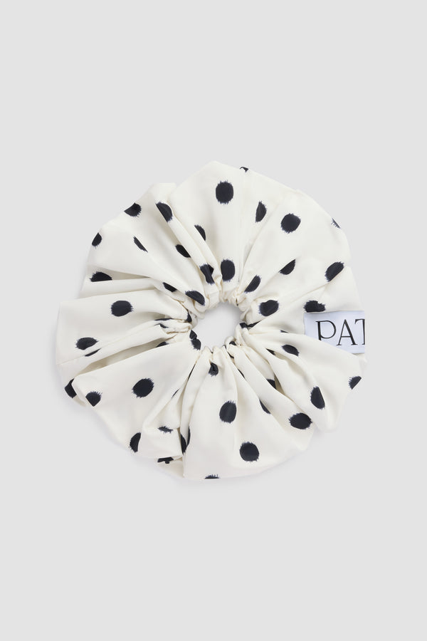 Patou - Recycled Faille Maxi Scrunchie - Cloud Dancer - Maxi scrunchie in white recycled faille with black polka dots. Oversized model. Patou label. Hair accessory.