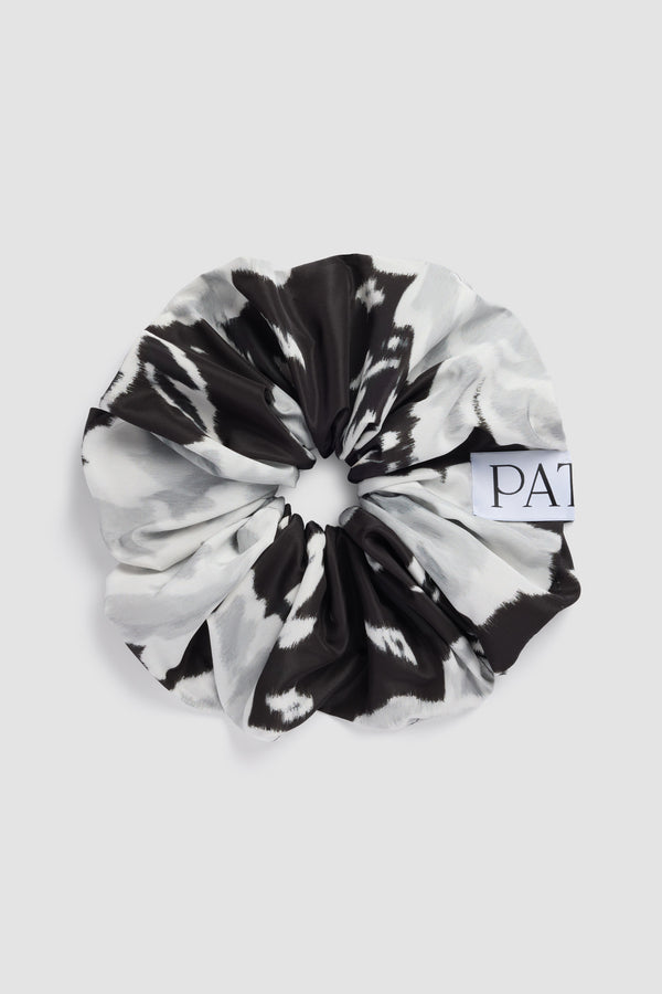 Patou - Recycled Faille Maxi Scrunchie - Night Garden - Maxi scrunchie in recycled faille with abstract black and white print. Oversized model. Patou label. Hair accessory.
