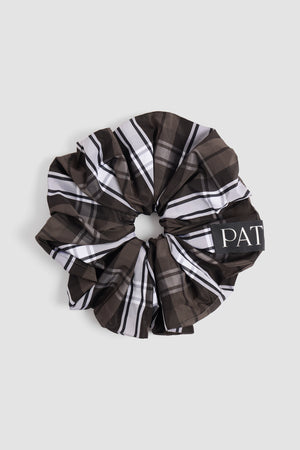Voluminous scrunchie in recycled polyester