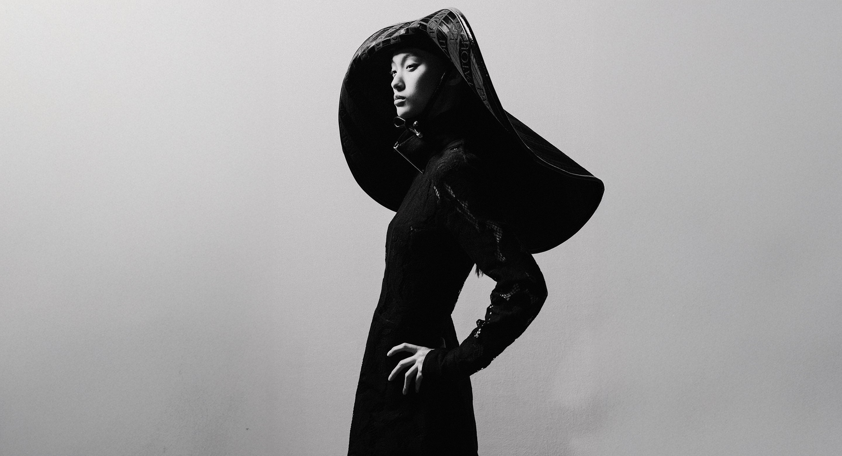 限定値下げ！新品未使用！Patou ラフィアバッグ Patou | ラフィア アイコニック バケットバッグ