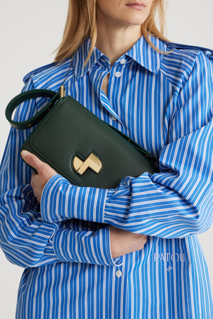 Le Classic Lock bag in leather