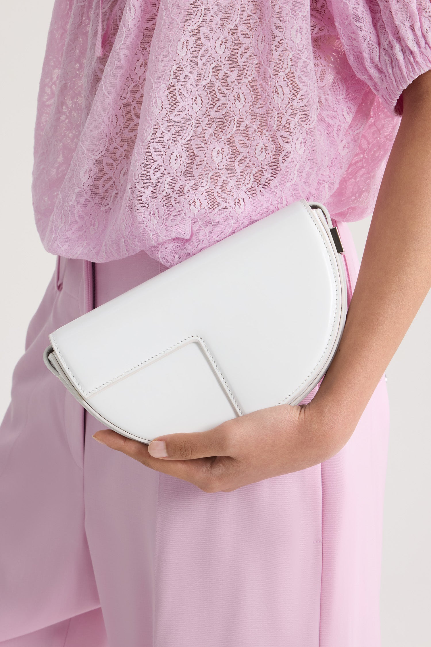 パトゥ  Le Petit Patou レザーショルダーバッグ レディース PATOU（パトゥ） バッグ ハンドバッグ ショルダーバッグ レザー製 Le