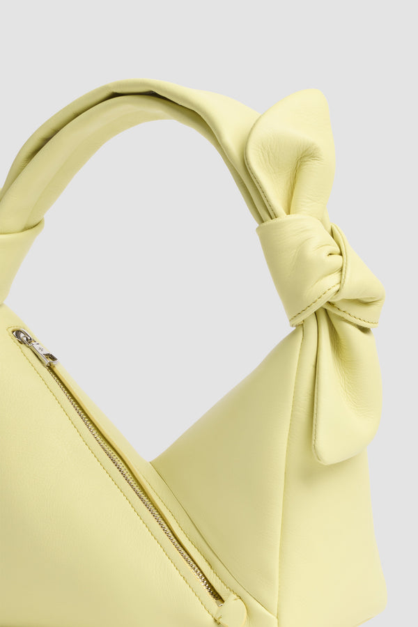 Patou - Borsa in pelle - Lemonade - Borsa in pelle gialla. Forma triangolare. Manico annodato. Chiusura laterale con zip.