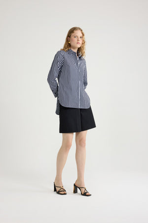 Camicia sartoriale in popeline di cotone bio stampato