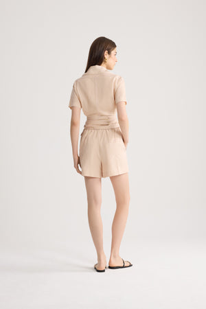 Chemise de plage nouée en soie mélangée