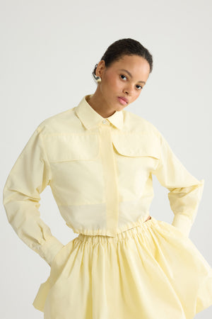 Camicia safari corta in faille riciclata