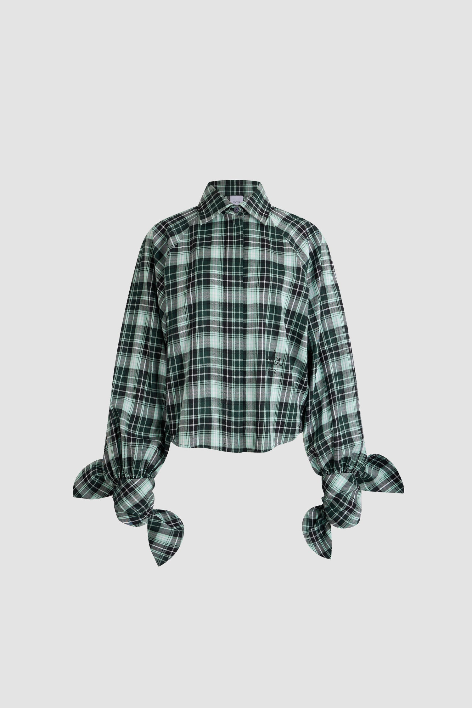 Patou - 코튼 타이 슬리브 블라우스 - Acqua Tartan - 타탄 패턴의 코튼 블라우스. 긴소매. 매듭 디테일이 있는 커프스. 셔츠 칼라. 앞면 버튼 여밈.