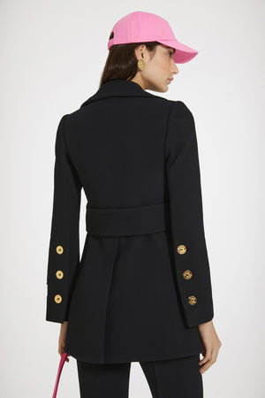 Cappotto con cintura in crepe di lana vergine