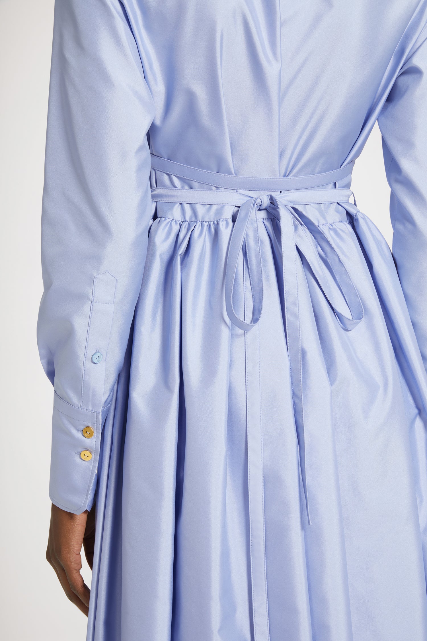 Patou - Midi shirt dress in eco-friendly satin - Alaska Blue - It&amp;#39;s midi o&amp;#39;clock!Alaska Blue recycled polyester satin dress. Midi length. Loose silhouette. Shirt collar. Concealed button fastening with JP-engraved buttons. Removable belt at the waist. Pockets at the sides. Gold-tone JP-engraved buttons at the cuffs.