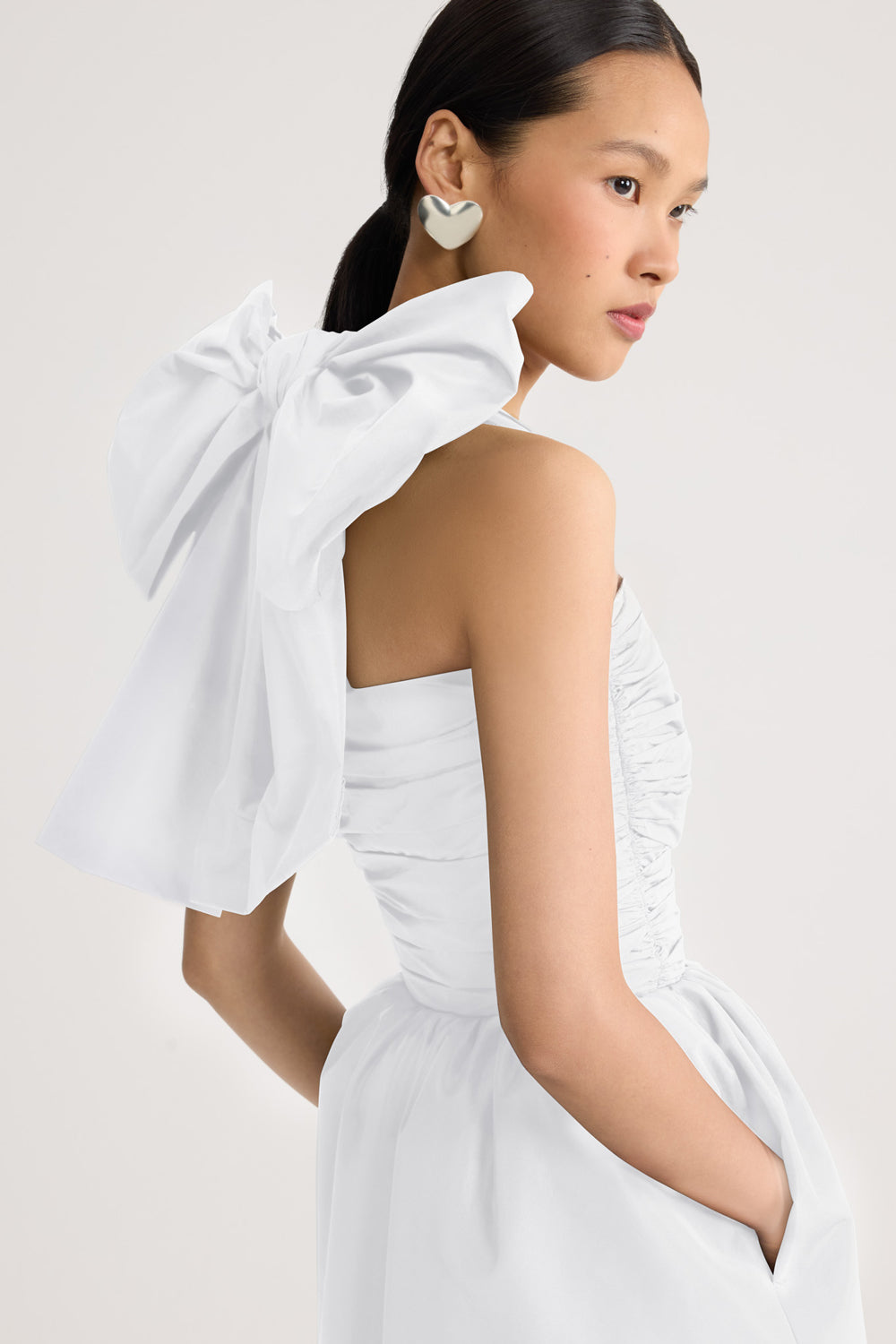 Patou - Abito lungo bustier in faille riciclata - White - Abito lungo bustier bianco. Fiocco oversize sul retro.