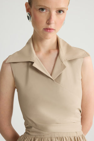 Drapierter Midi-Kleid aus recyceltem Faille
