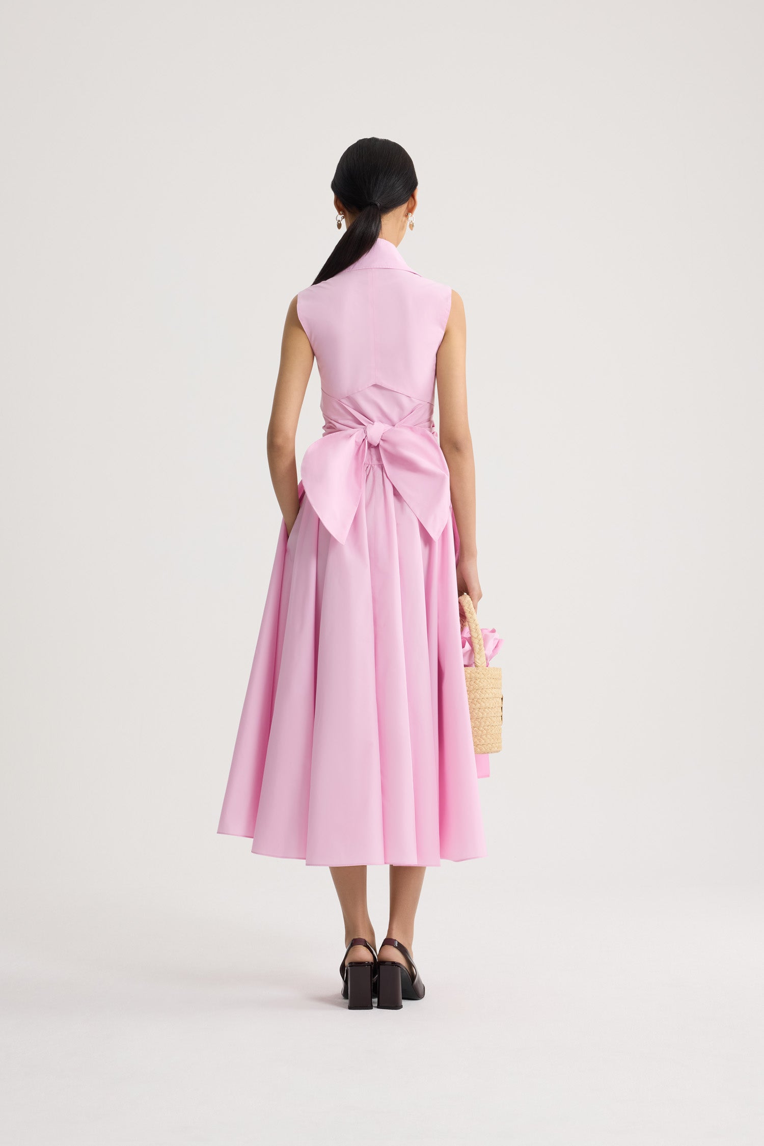 Patou | エレガントでシックなワンピース、ジャンパースカート